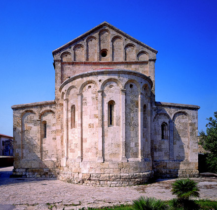 Porto Torres (Sassari), Chiesa di San Gavino, esterno: prospetto absidale orientale